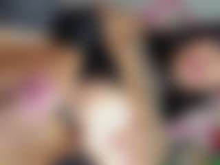 Live cam show with KhelanyTs1 - Russian on mypornchat.com