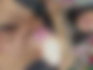 KhelanyTs1's Live Sex Cam Show