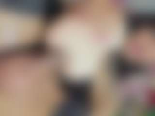 KhelanyTs1's Live Sex Cam Show