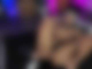 ravenwittch's Live Sex Cam Show