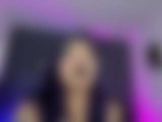 ravenwittch's Live Sex Cam Show