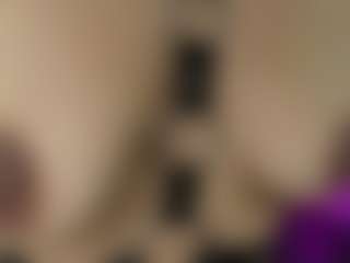 ravenwittch's Live Sex Cam Show
