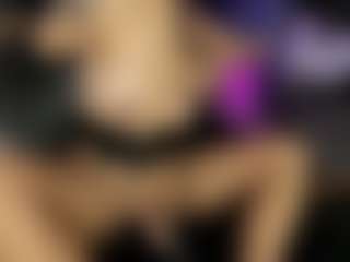 ravenwittch's Live Sex Cam Show
