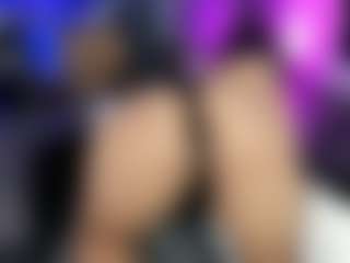 ravenwittch's Live Sex Cam Show