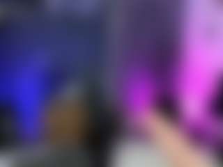 ravenwittch's Live Sex Cam Show
