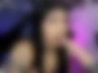 Live cam show with ravenwittch - Athletic on Camming Site