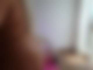 pinkbaddie777's Live Sex Cam Show