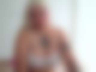 pinkbaddie777's Live Sex Cam Show