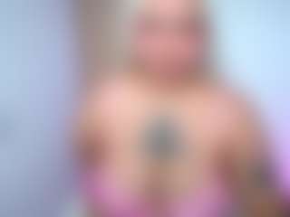 pinkbaddie777's Live Sex Cam Show