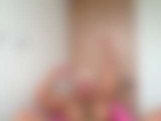 pinkbaddie777's Live Sex Cam Show