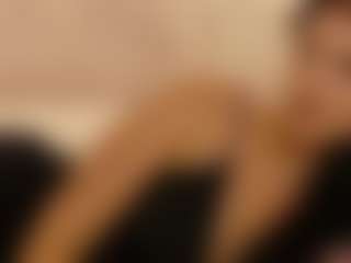 Anaayss's Live Sex Cam Show