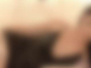 Anaayss's Live Sex Cam Show
