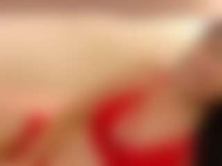 Live cam show with Anaayss - Facial Piercings on Camsoda