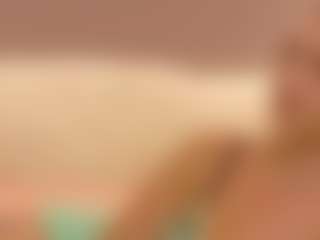 Anaayss's Live Sex Cam Show