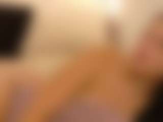 Anaayss's Live Sex Cam Show