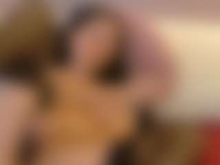 Live cam show with Anaayss - Normal on Dare Cams