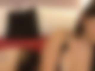 Anaayss's Live Sex Cam Show