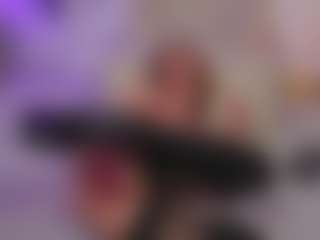 curlynatashaa's Live Sex Cam Show