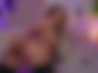 curlynatashaa MILF webcam performer live streaming