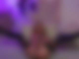 curlynatashaa's Live Sex Cam Show