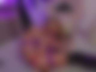 curlynatashaa's Live Sex Cam Show