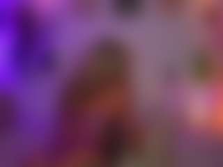 Live cam show with curlynatashaa - Blonde Hair on Gym Cam Girls
