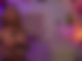 curlynatashaa's Live Sex Cam Show