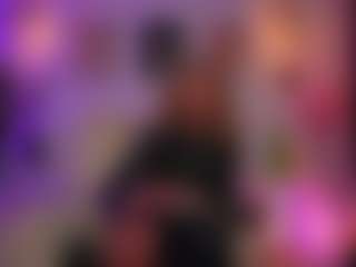 curlynatashaa MILF webcam performer live streaming