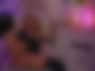 curlynatashaa MILF webcam performer live streaming