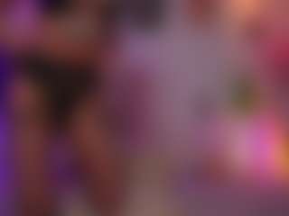 curlynatashaa's Live Sex Cam Show