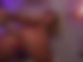 curlynatashaa's Live Sex Cam Show