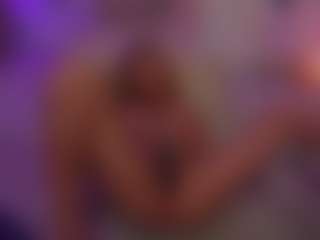 curlynatashaa's Live Sex Cam Show