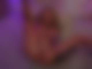curlynatashaa's Live Sex Cam Show