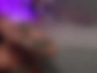 curlynatashaa's Live Sex Cam Show