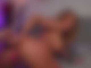 curlynatashaa's Live Sex Cam Show
