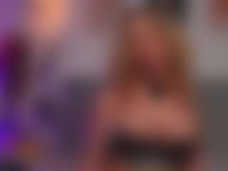 curlynatashaa's Live Sex Cam Show