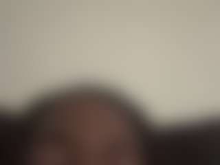 marcelle21818's Live Sex Cam Show