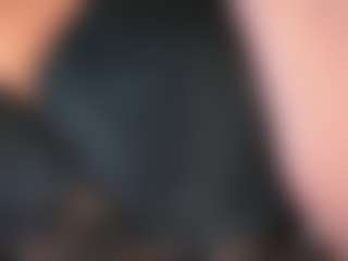 Live cam show with Untamed Reina - Strapon on StripNow