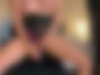 Live cam show with Untamed Reina - Sph on xxxlivecams.org
