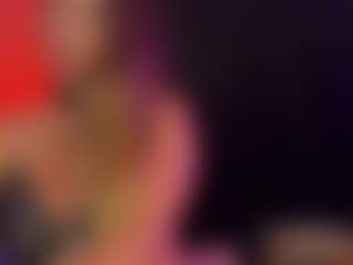 Live cam show with Untamed Reina - Red Hair on Cam Slut
