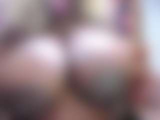 Live cam show with RoosV - Domination on SquirtSoMuch
