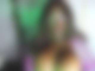 Live cam show with RoosV - Gray Eyes on Milf Play