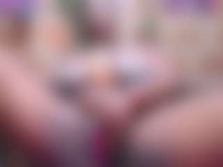 Live cam show with RoosV - Gray Eyes on AdultVida.com