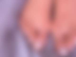 Live cam show with angelkyraasm - Amateur on AdultVida.com