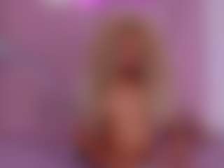 Live cam show with angelkyraasm - Joi on Streamer API