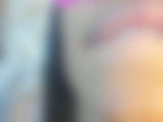 Live cam show with angelkyraasm - Lingerie on StripNow