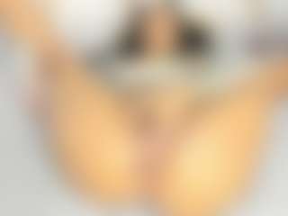 Live cam show with angelkyraasm - Shaved Pussy on Dolls Live