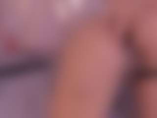 Live cam show with angelkyraasm - Handjob on Hubzter Live