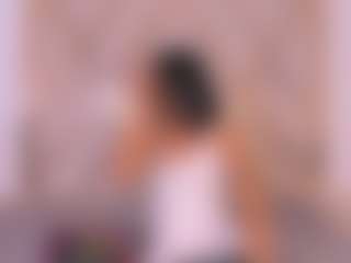 Live cam show with angelkyraasm - Twerk on TottyGirls