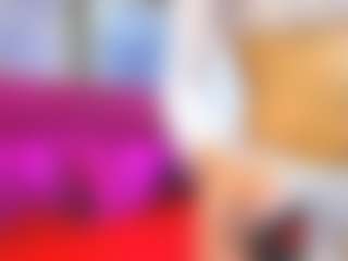 Live cam show with Candy - Red Hair on AdultVida.com